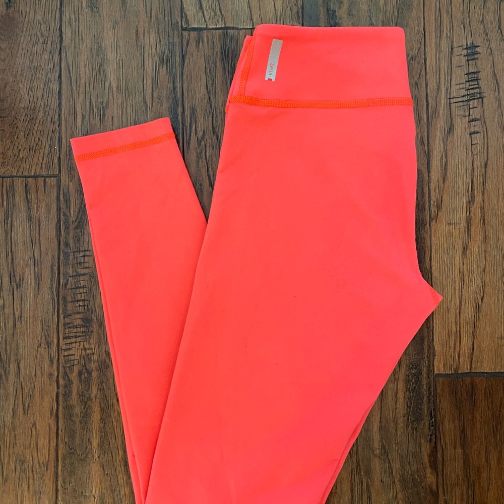 Used Zella Live In Leggings Coral Small